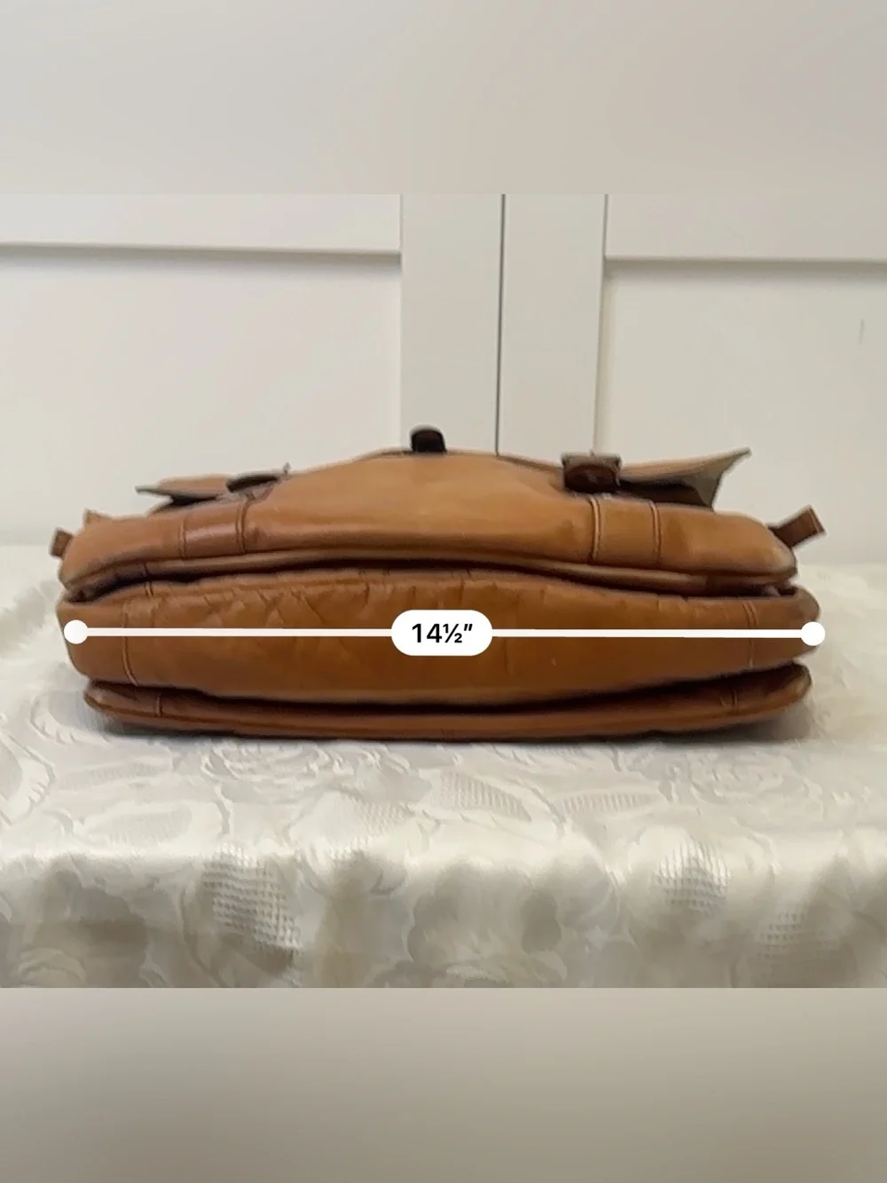 Avenues in Leather Vintage Brown Messenger Laptop Weekender Bag 14.5”x11.5”x5.5”